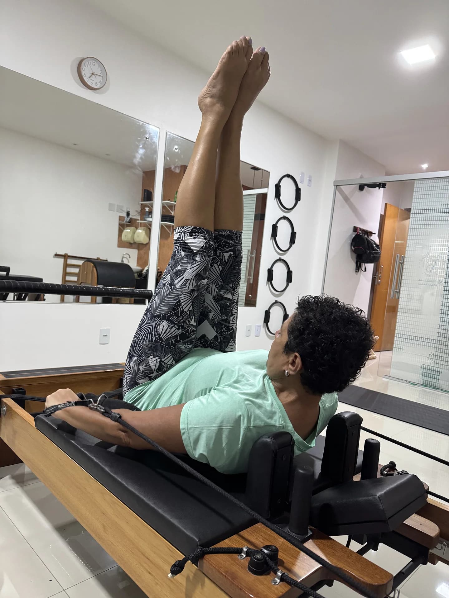 Aula de Pilates Clássico no Studio Vitória Souza